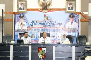 Drs. H. MOHD. NOER MBS, SH, M.Si, MH